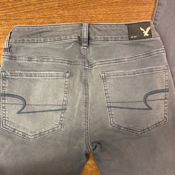 American Eagle jeans - Picture 3 of 3